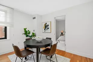 10 Charlesgate E, Boston, MA 02215 - Photo 9