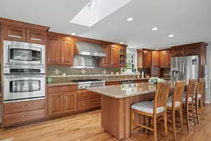 130 Edinboro St, Marlborough, MA 01752 - Photo 3