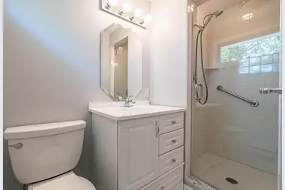 20 Fieldstone Dr, Stoneham, MA 02180 - Photo 11