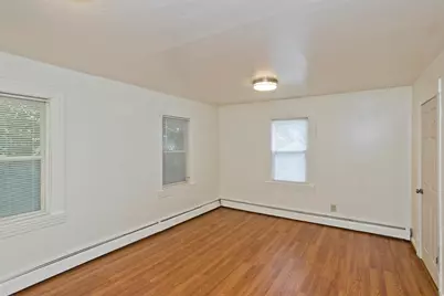 17-19 Arlington St, Easthampton, MA 01027 - Photo 5
