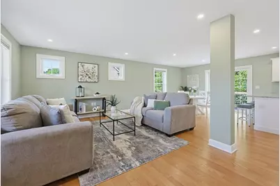 8 Preservation Way, Attleboro, MA 02703 - Photo 3
