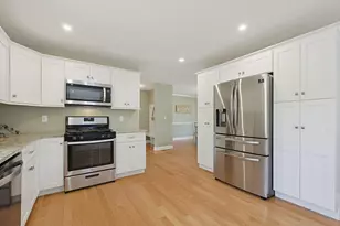 8 Preservation Wy, Attleboro, MA 02703 - Photo 11