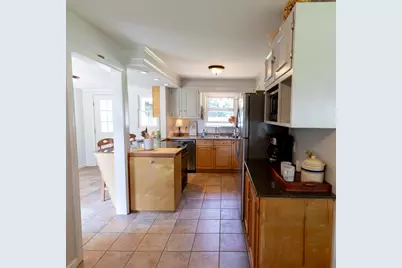 15 Blake Ave, West Boylston, MA 01583 - Photo 5