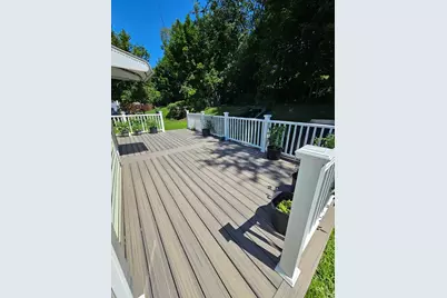 10 Marmion Ave, Worcester, MA 01606 - Photo 29