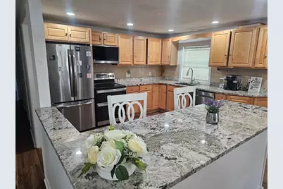 10 Marmion Ave, Worcester, MA 01606 - Photo 3