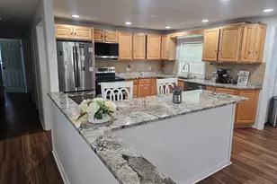 10 Marmion Ave, Worcester, MA 01606 - Photo 21