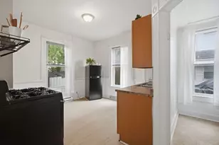 26 Hebron St, Springfield, MA 01107 - Photo 21
