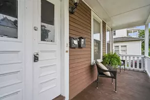 26 Hebron St, Springfield, MA 01107 - Photo 3