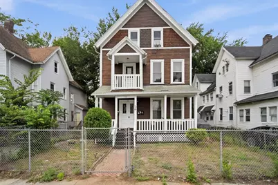 26 Hebron St, Springfield, MA 01107 - Photo 1