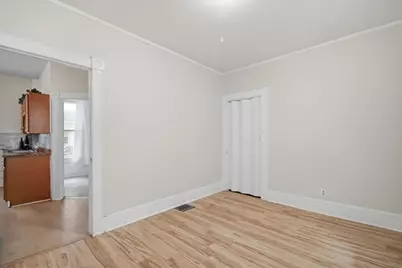26 Hebron St, Springfield, MA 01107 - Photo 13