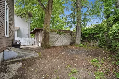 26 Hebron St, Springfield, MA 01107 - Photo 25