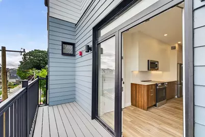 13 Warwick St #302, Somerville, MA 02144 - Photo 7