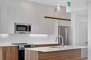 13 Warwick St, Somerville, MA 02144 - Photo 9