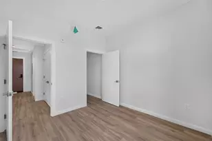 13 Warwick St, Somerville, MA 02144 - Photo 31