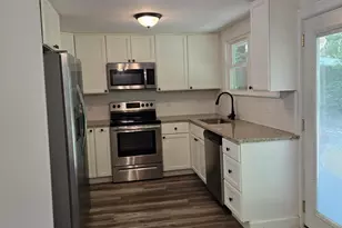 41 Potter Dr, Bellingham, MA 02019 - Photo 9