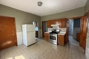 379 Cardinal Mederios Ave, Cambridge, MA 02141 - Photo 5