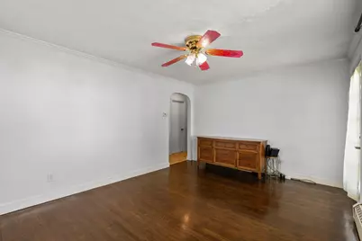 128 Clark St, Worcester, MA 01606 - Photo 11