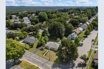128 Clark St, Worcester, MA 01606 - Photo 33