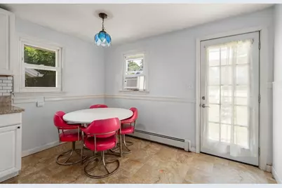 128 Clark St, Worcester, MA 01606 - Photo 9