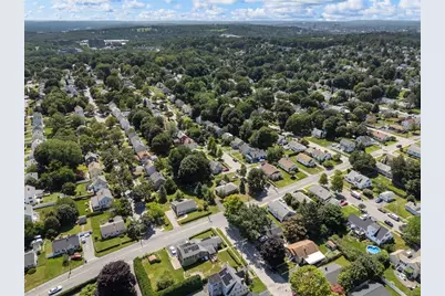 128 Clark St, Worcester, MA 01606 - Photo 31