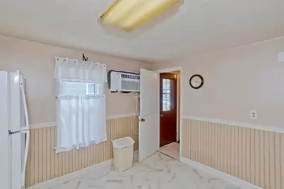 135 Prentice, Springfield, MA 01104 - Photo 11