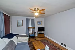 135 Prentice, Springfield, MA 01104 - Photo 7
