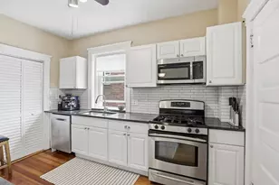 1896 Beacon St, Brookline, MA 02445 - Photo 15