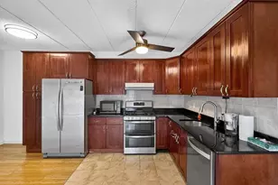 20 Skyline Dr, Braintree, MA 02184 - Photo 3