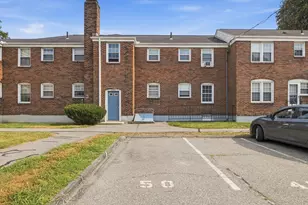 1582 Memorial Ave, West Springfield, MA 01089 - Photo 27