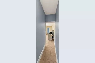 159 Frederick St #3W, New Bedford, MA 02744 - Photo 21
