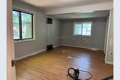 32 Hamilton Ter, Georgetown, MA 01833 - Photo 9