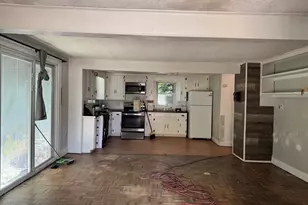 32 Hamilton Terrace, Georgetown, MA 01833 - Photo 3
