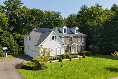 208 Mohawk Path, Holliston, MA 01746 - Photo 3