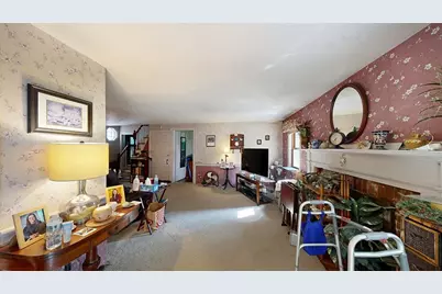 18 North Ave, Attleboro, MA 02703 - Photo 3
