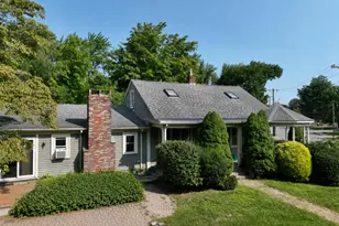 18 North Ave, Attleboro, MA 02703 - Photo 1
