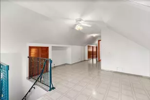 146 W Adams St, Somerville, MA 02144 - Photo 5