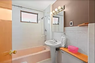 146 W Adams St, Somerville, MA 02144 - Photo 13