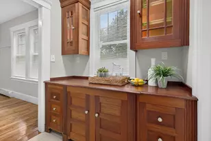 8 Darling St, Worcester, MA 01605 - Photo 7