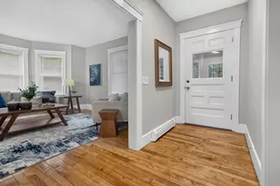 8 Darling St, Worcester, MA 01605 - Photo 9