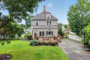 41 Maple St, Stoneham, MA 02180 - Photo 25