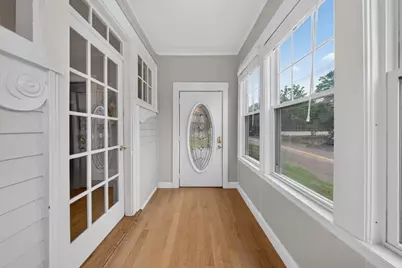 41 Maple St, Stoneham, MA 02180 - Photo 3