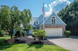 176 Putnam Rd, Holden, MA 01520 - Photo 1