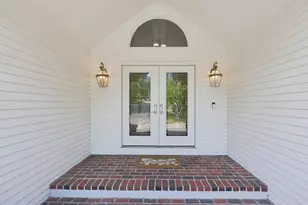 250 Palisades Cir, Stoughton, MA 02072 - Photo 3