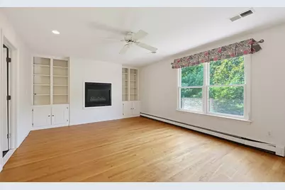250 Palisades Cir, Stoughton, MA 02072 - Photo 15