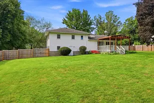 277 Brainerd St, South Hadley, MA 01075 - Photo 29