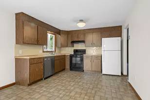80 Kilby St, Woburn, MA 01801 - Photo 3