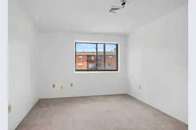 181 Littleton Rd #211, Chelmsford, MA 01824 - Photo 13