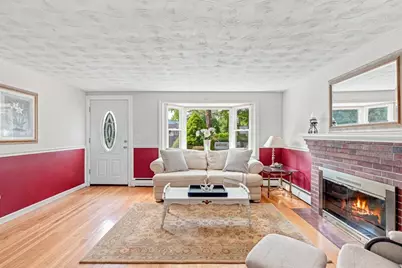 34 Roseen Road, Holbrook, MA 02343 - Photo 5