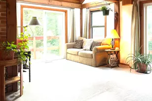 42 Captain Lathrop Dr, Deerfield, MA 01373 - Photo 3