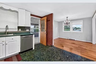 67 Brookline #2, Watertown, MA 02472 - Photo 5